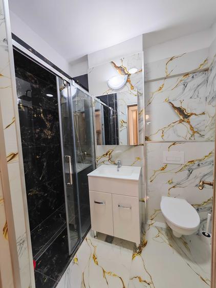 Apartament cu 3 camere decomandat în Ultracentral