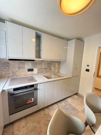 Apartament cu 2 camere semidecomandat în Olimpia-Stadion