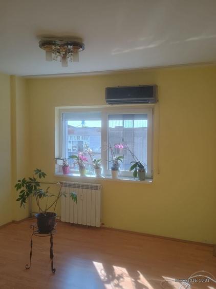 Apartament cu 2 camere decomandat în Gura Văii