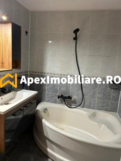 Apartament cu 2 camere decomandat, mobilat în P-ța Alba Iulia