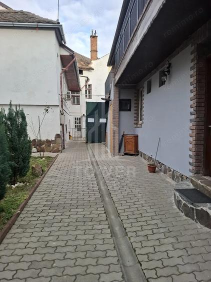 Teren de 80 mp, în Orașul de Jos