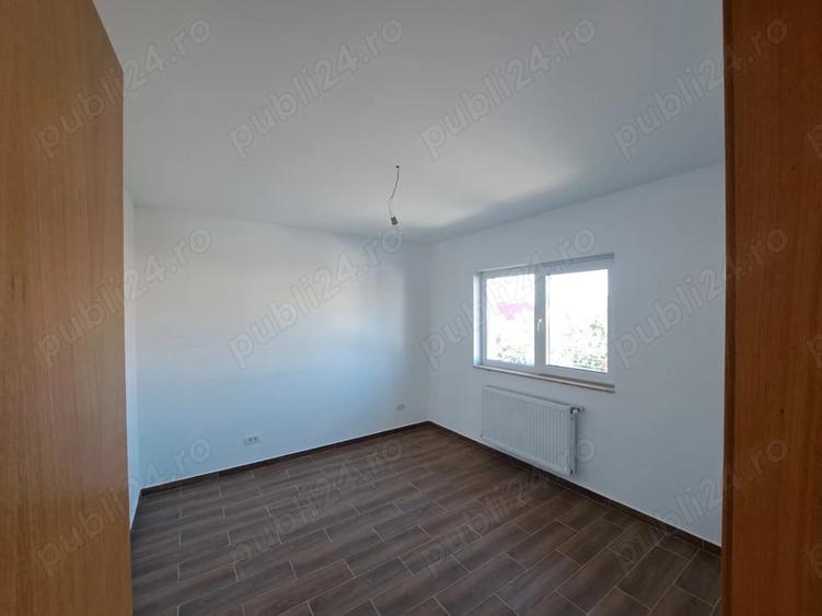 Spațiu comercial, de 86 mp, în Cățelu
