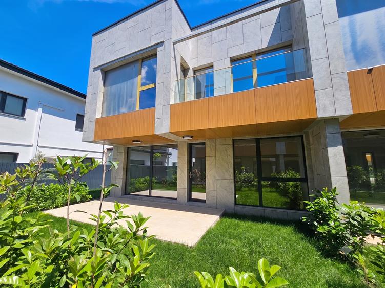 Casă individuală cu 4 camere cu Canalizare în Exterior Vest