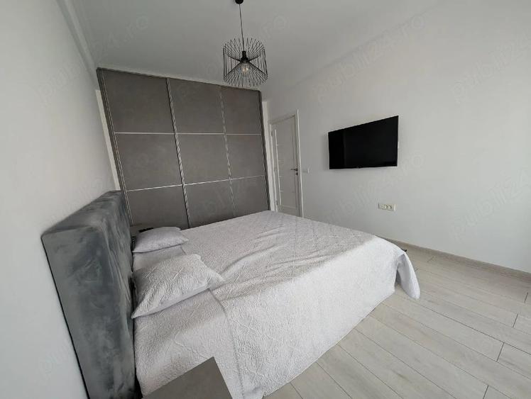 Apartament cu 2 camere semidecomandat în Est