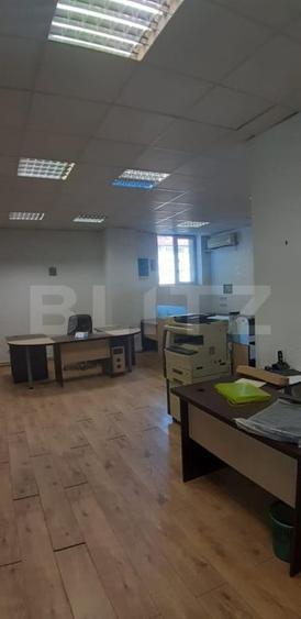 Spațiu comercial, de 210 mp, în George Enescu