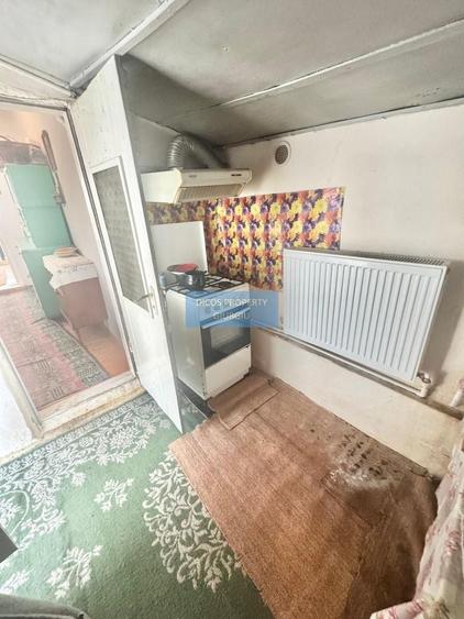 Casă individuală cu 3 camere cu Canalizare în Casa Cărții