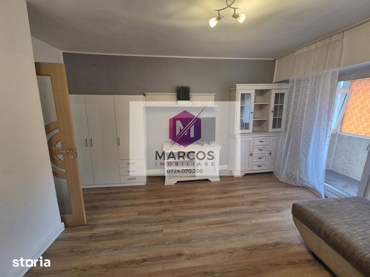 Apartament cu 2 camere decomandat, mobilat în Central