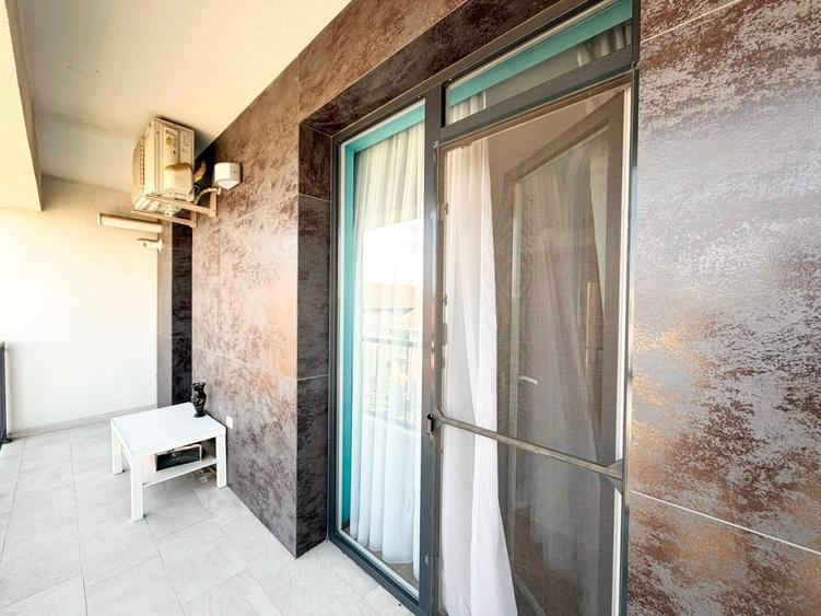 Apartament cu 3 camere decomandat, mobilat în Aradului