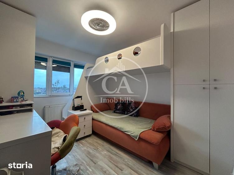 Apartament cu 3 camere decomandat în Cantemir
