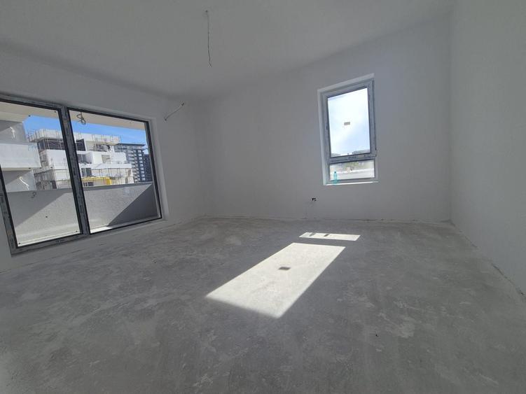 Apartament cu 2 camere decomandat în Theodor Pallady