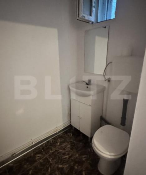 Casă cu 3 camere cu Teren 200 Mp în Central