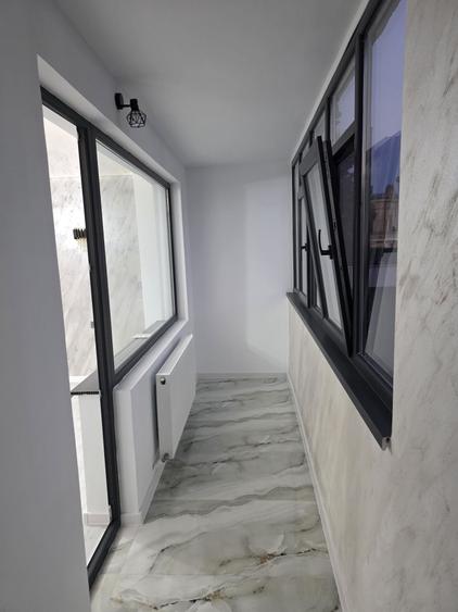 Apartament cu 2 camere semidecomandat în Independenței