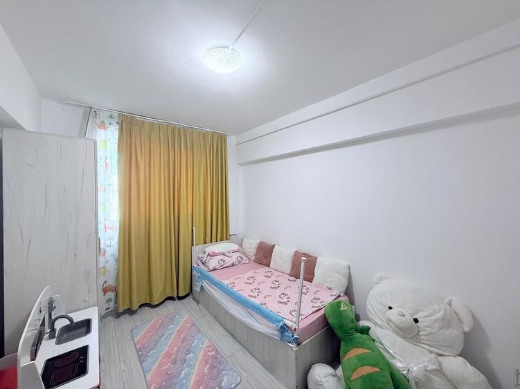 Apartament cu 3 camere decomandat, mobilat în Drumul Taberei