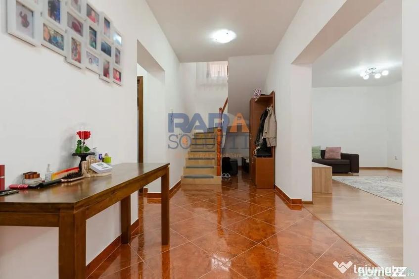 Casă cu 4 camere cu Teren 1366 Mp în Central