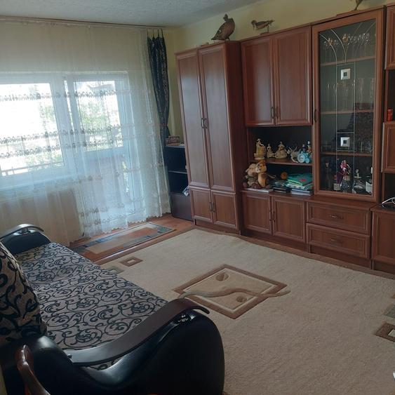 Apartament cu 2 camere decomandat în Soarelui