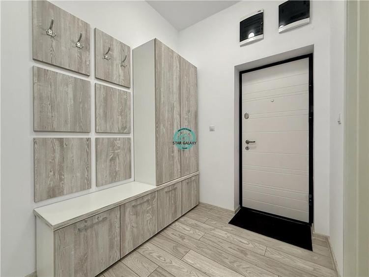 Apartament cu 2 camere decomandat, mobilat în Central