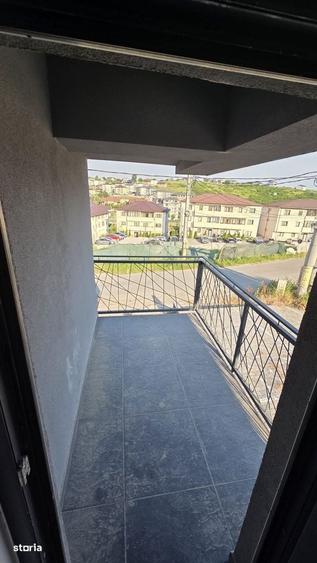 Apartament cu 3 camere în Hlincea