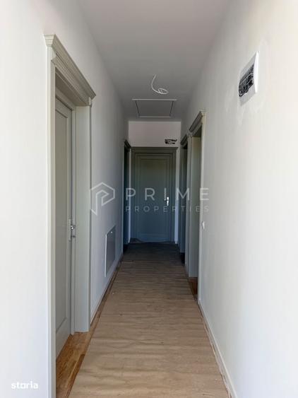 Casă cu 4 camere în Livezeni