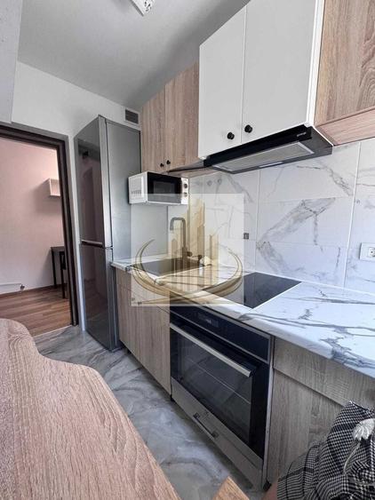 Apartament cu 3 camere semidecomandat, mobilat în Iosefin