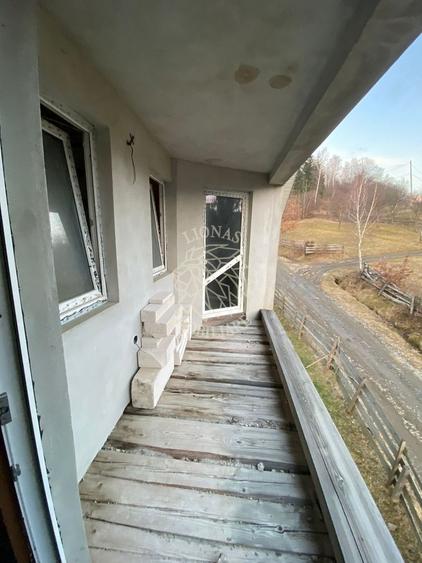 Casă individuală cu 6 camere cu Canalizare în Bistrița Bârgăului