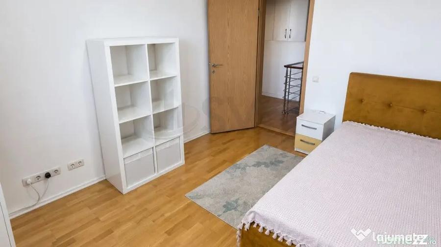 Apartament cu 3 camere semidecomandat, mobilat în Lacul Tei