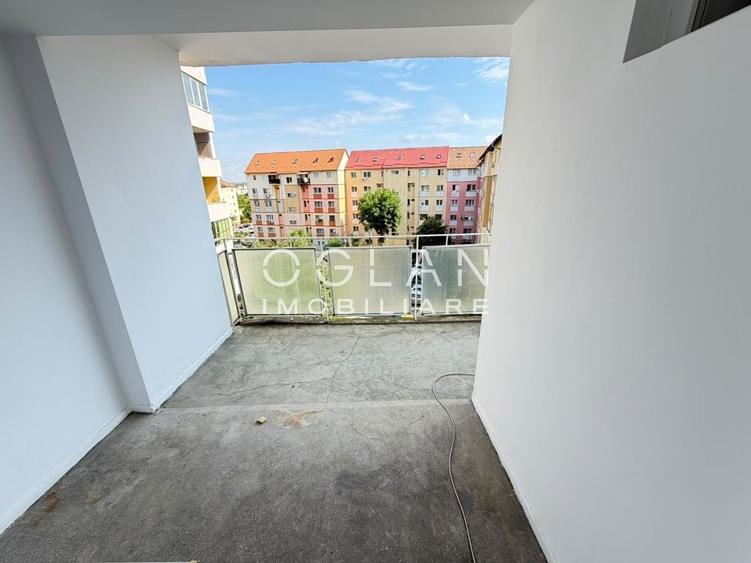 Apartament cu 2 camere decomandat în Mihai Viteazul