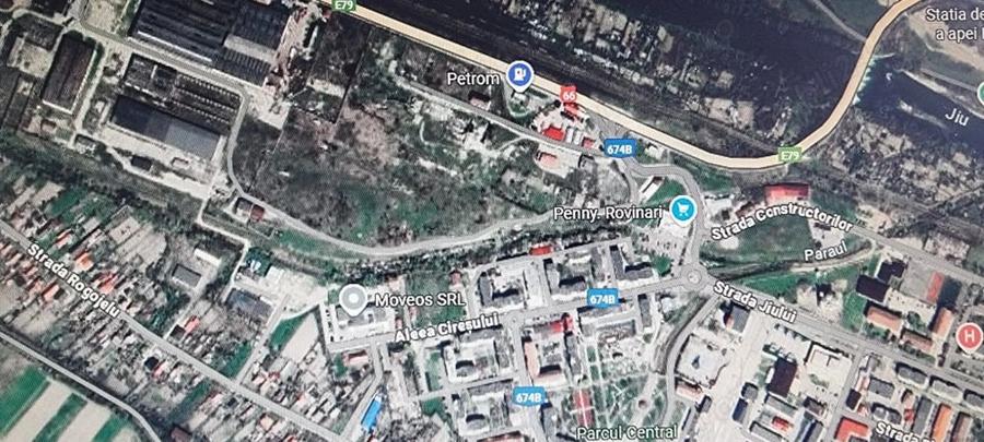Teren de 5300 mp, în Central
