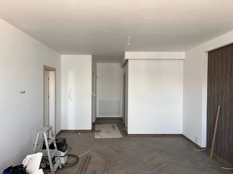 Apartament cu 2 camere decomandat în Florești