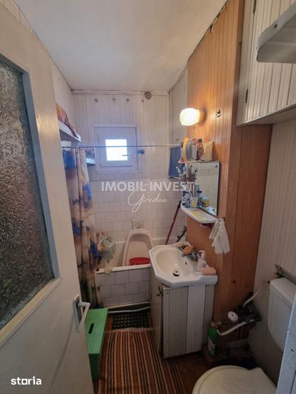Apartament cu 2 camere decomandat în Cetate