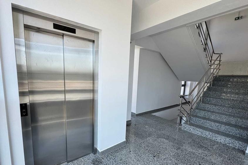 Spațiu comercial, de 30 mp, în Galata