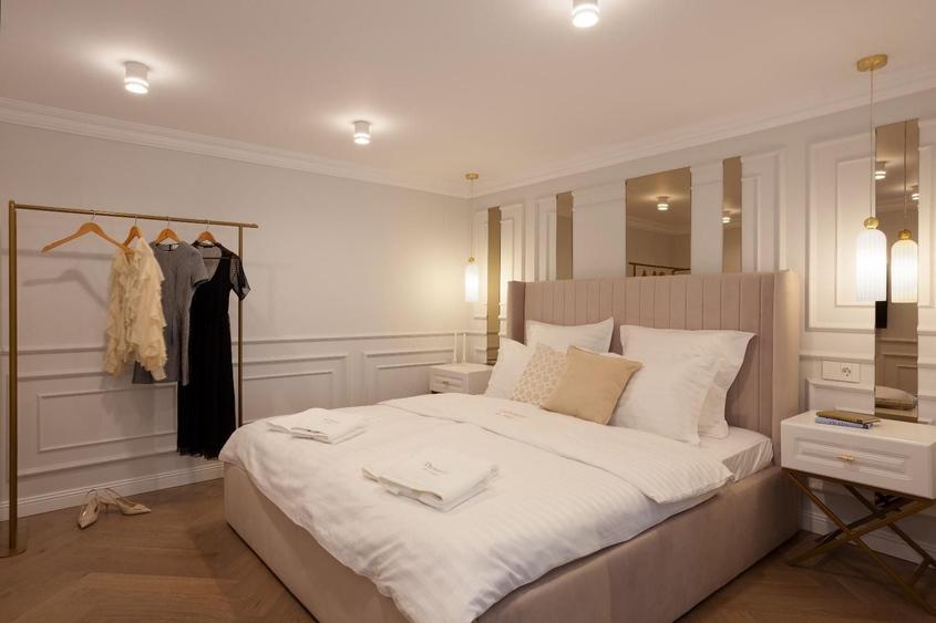 Apartament cu 2 camere decomandat, mobilat în Ultracentral