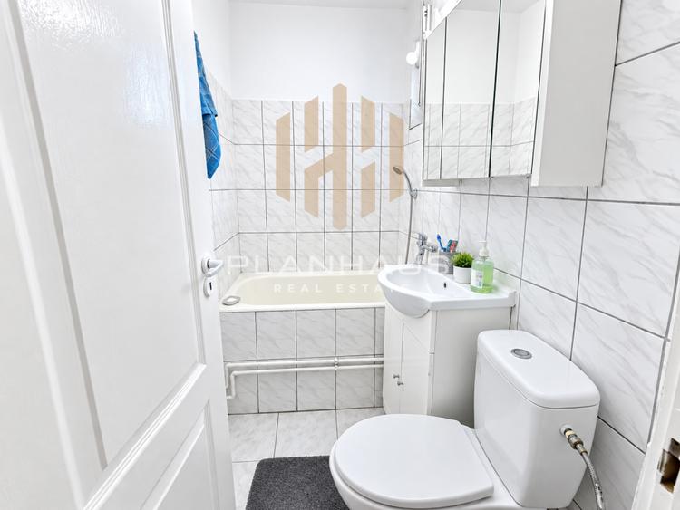 Apartament cu 2 camere semidecomandat, mobilat în Săsar
