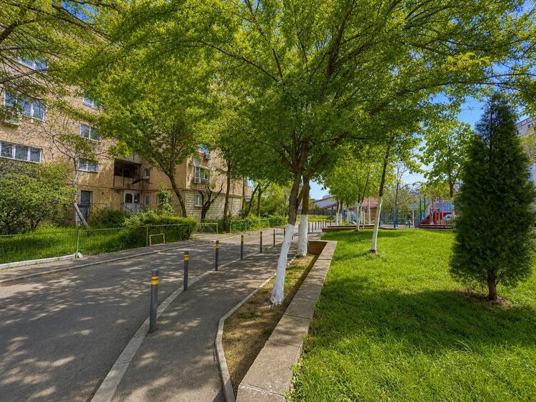 Apartament cu 3 camere decomandat, mobilat în 13 Septembrie