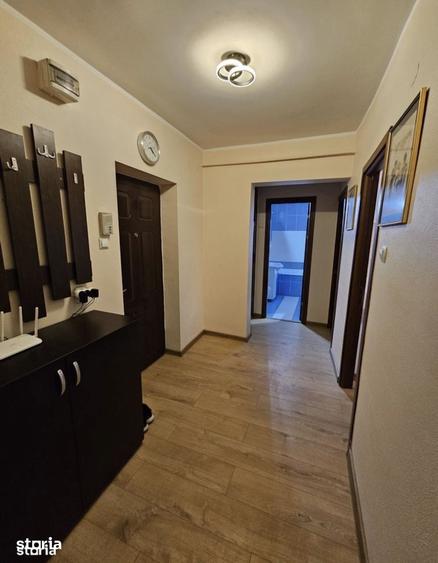 Apartament cu 2 camere decomandat în Faleză
