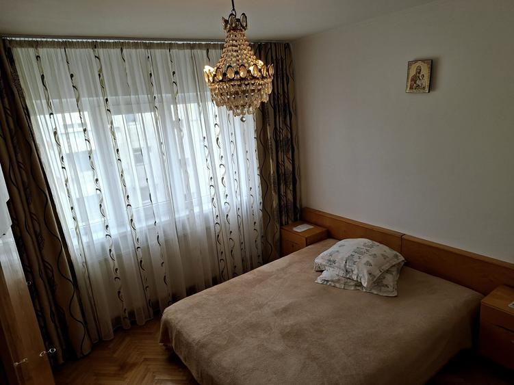 Apartament cu 2 camere decomandat în Popa Șapcă