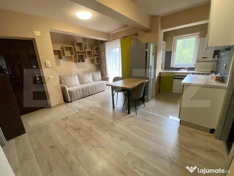 Apartament cu 3 camere semidecomandat în Mănăștur