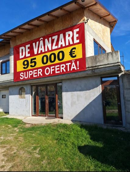 Casă cu Teren 1600 Mp în Călinești
