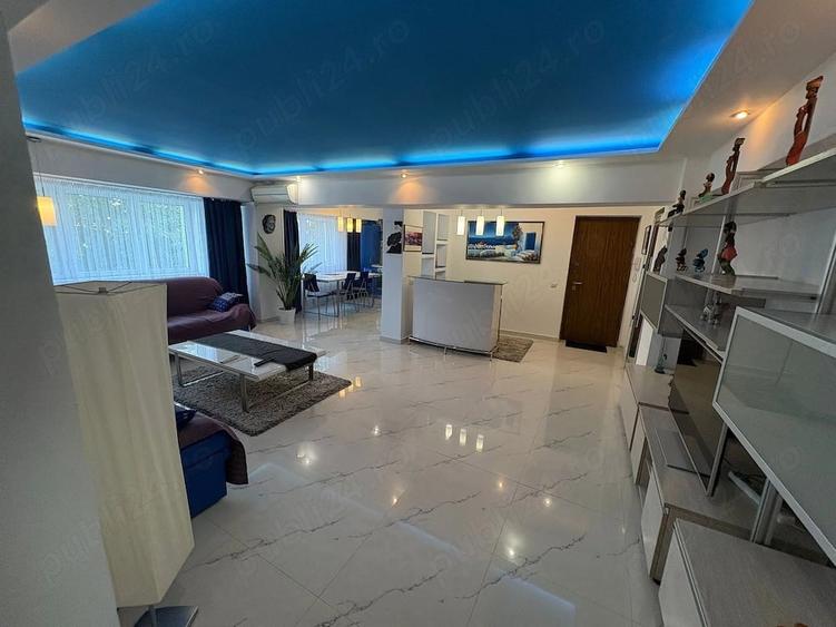 Apartament cu 3 camere decomandat în Unirii