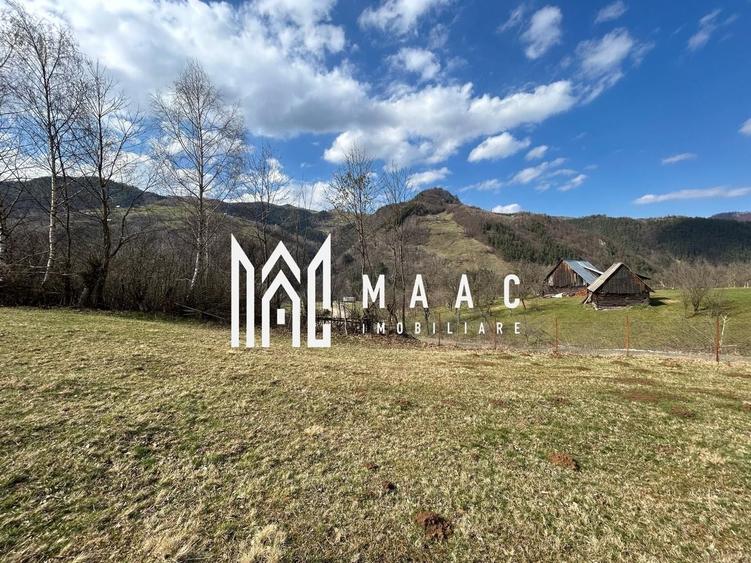 Teren Construcții intravilan de 800 mp, în Sadu