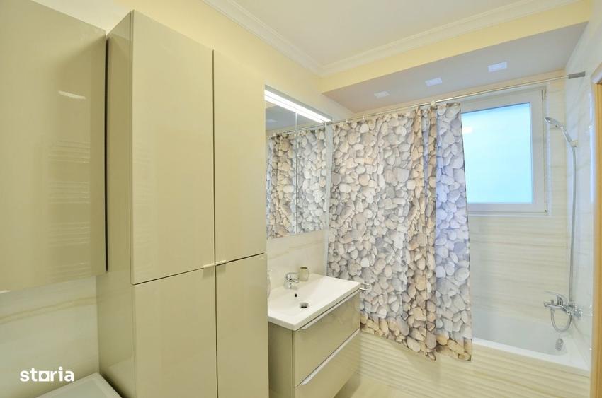 Apartament cu 4 camere în Barbu Văcărescu