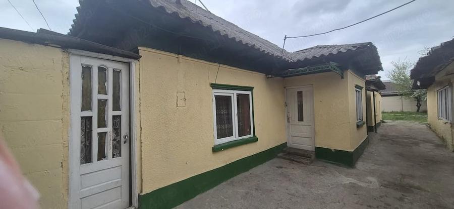 Teren de 409 mp, în Palas