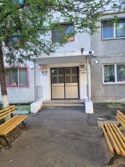Apartament cu 2 camere nedecomandat în Central