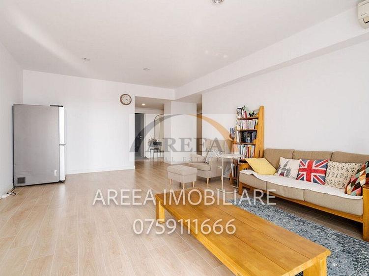 Apartament cu 3 camere în Iancu Nicolae