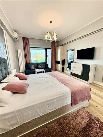 Apartament cu 2 camere decomandat, mobilat în Central