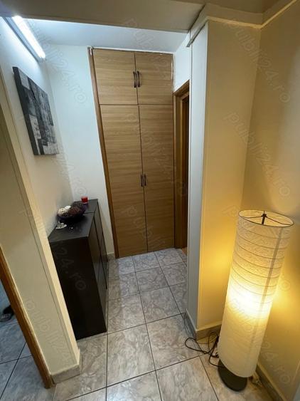 Apartament cu 4 camere decomandat în 9 Mai