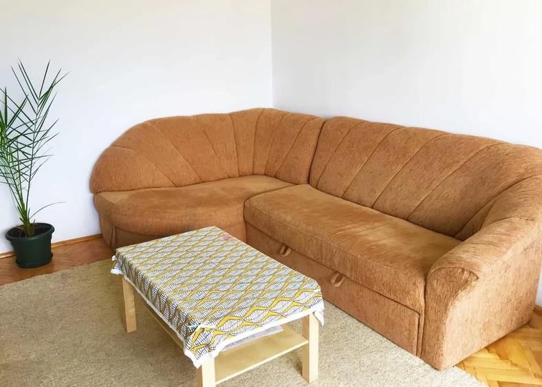 Apartament cu 3 camere decomandat, mobilat în Independenței