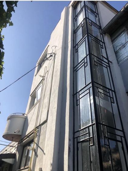 Apartament cu 2 camere decomandat în Sârbi