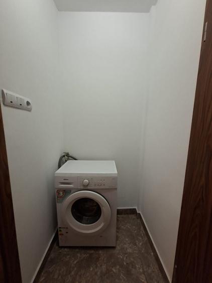 Apartament cu 2 camere semidecomandat, mobilat în Semicentral