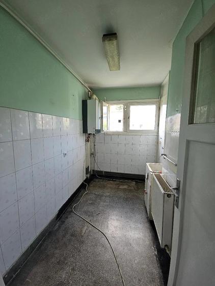 Apartament cu 2 camere decomandat în Astra