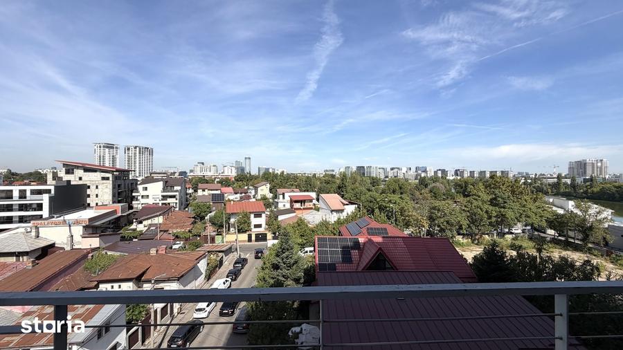 Apartament cu 3 camere în Tei